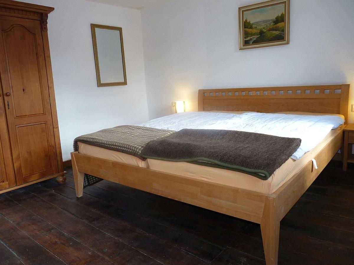 Suedeifel Ferienhaeuser Christian Faust Villa Zweifelscheid Екстериор снимка